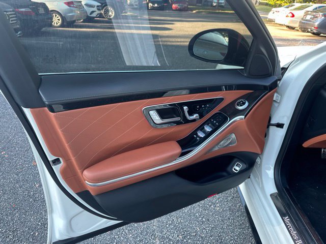 Used 2022 Mercedes-Benz S 500 4MATIC image 10