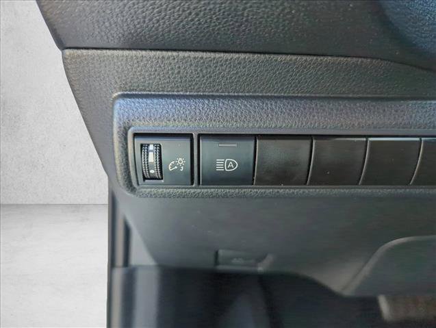 Certified 2021 Toyota Corolla LE FWD image 16