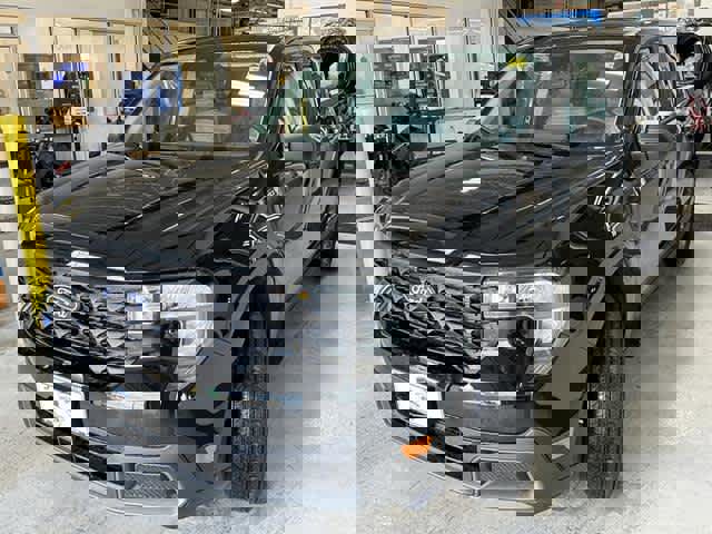 New 2025 Ford Maverick XLT w/ Equipment Group 301A image 3