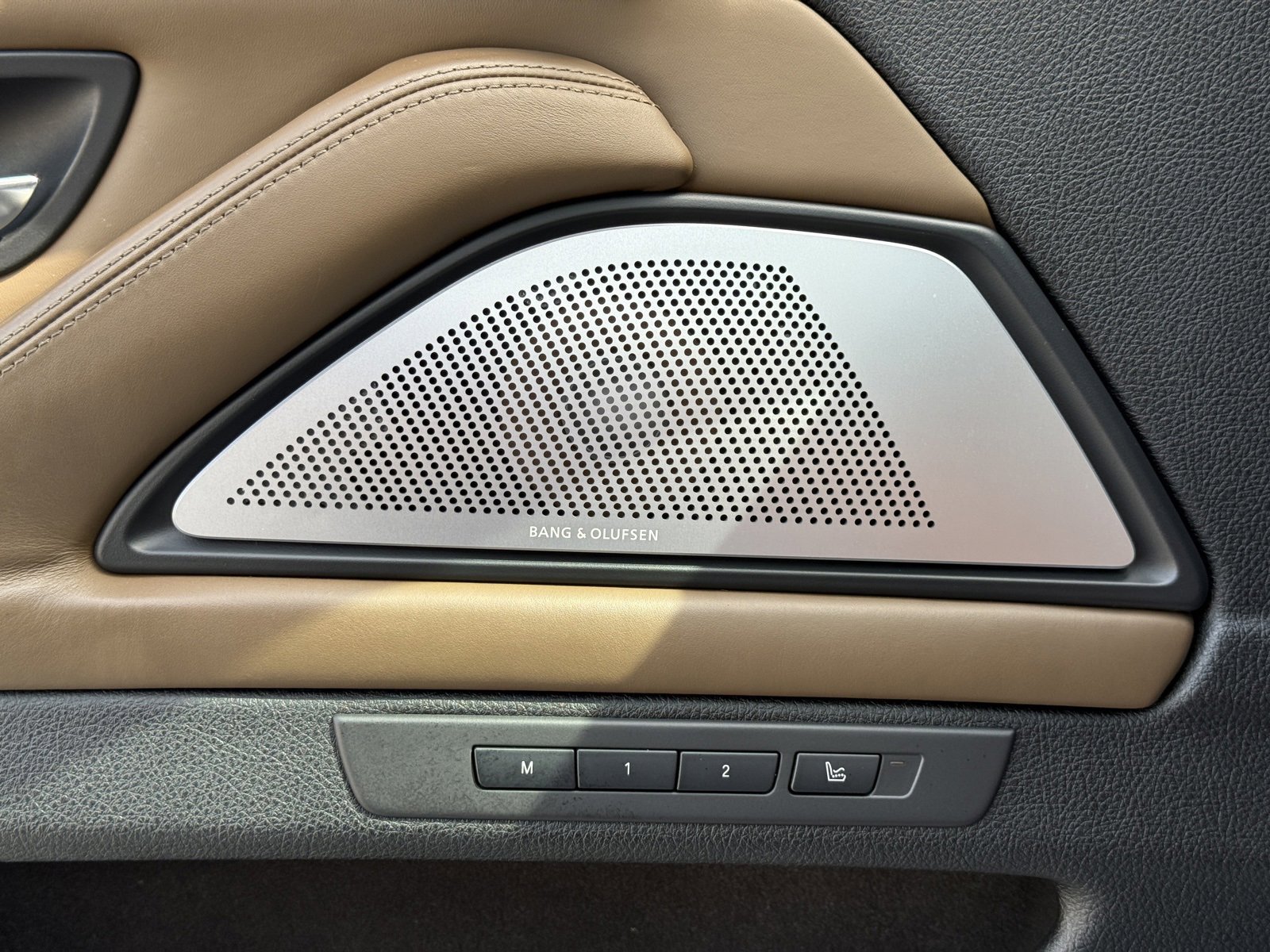 Used 2014 BMW 550i xDrive Sedan image 30