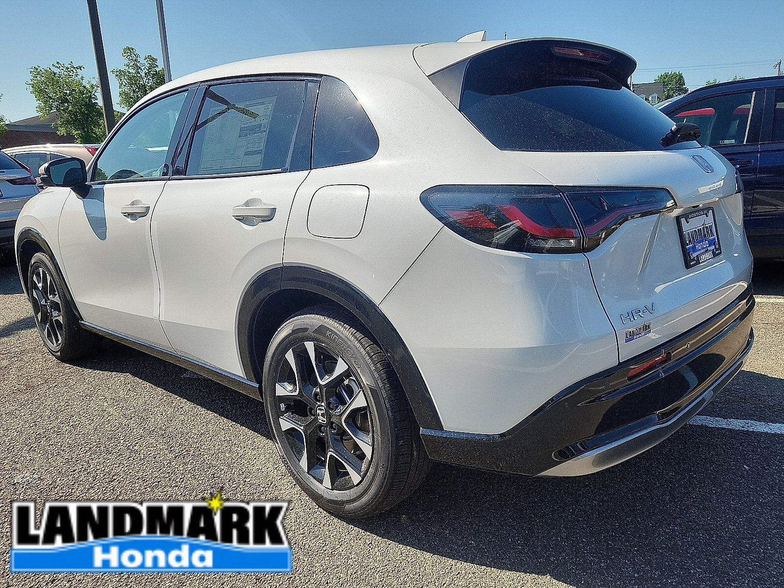 New 2027 Honda HR-V EX-L image 4