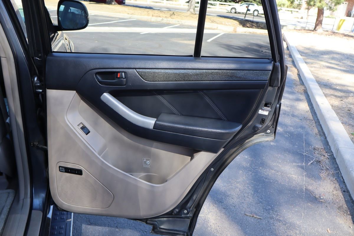 Used 2003 Toyota 4Runner Limited image 25
