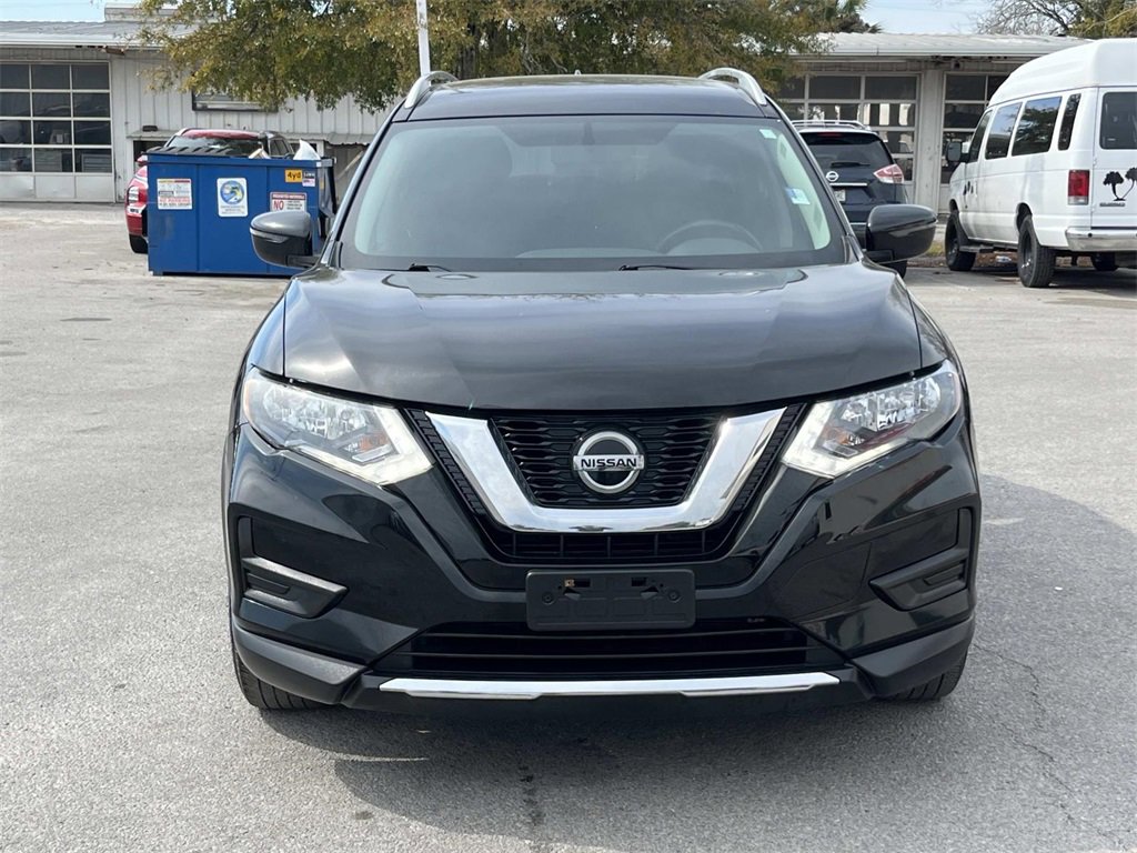 Used 2018 Nissan Rogue SV image 8