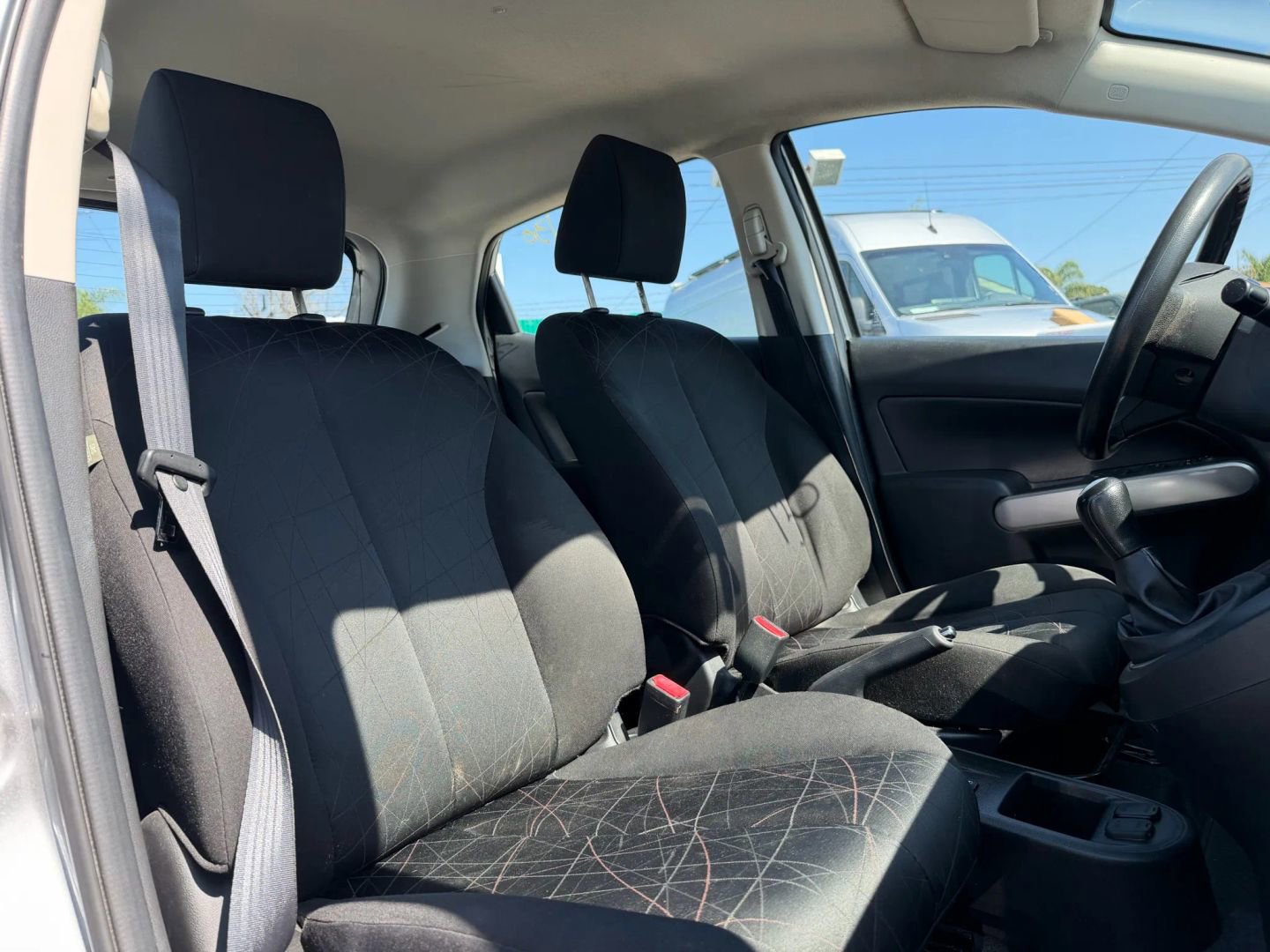 Used 2012 MAZDA MAZDA2 Sport image 8