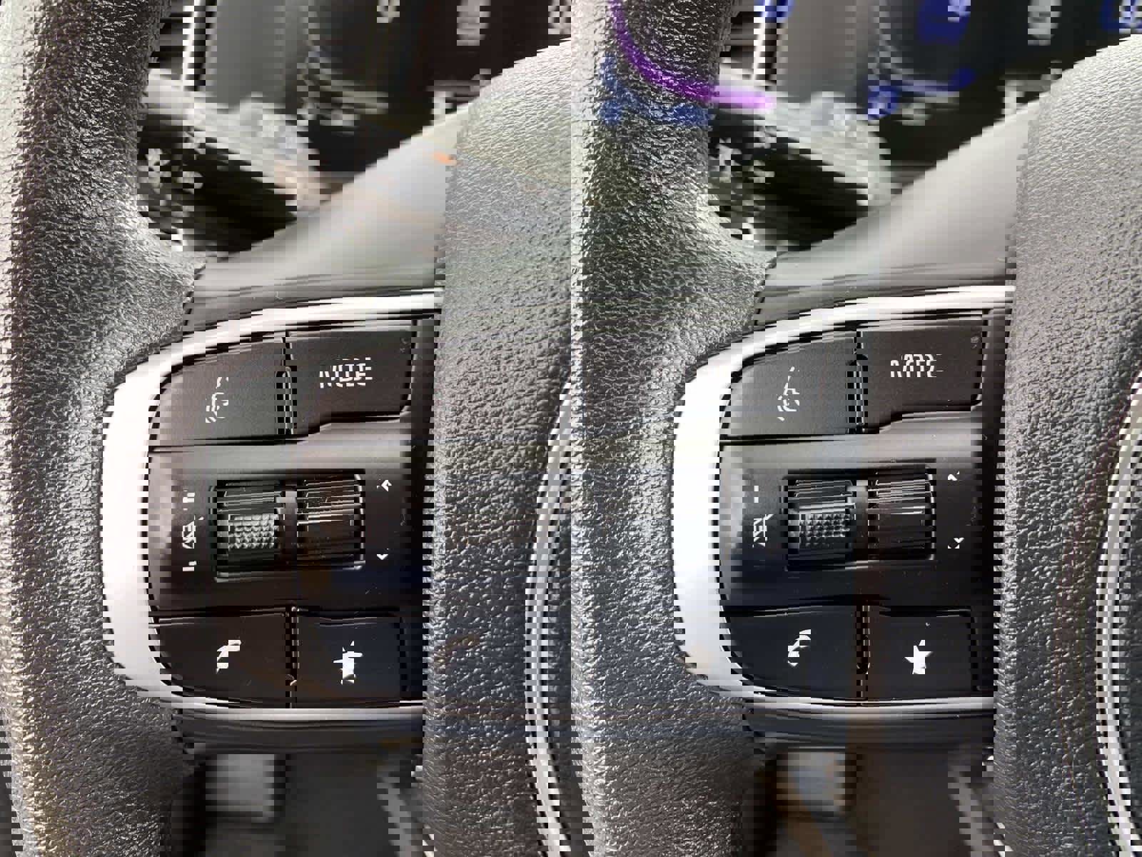 Used 2024 Kia Sportage LX image 16