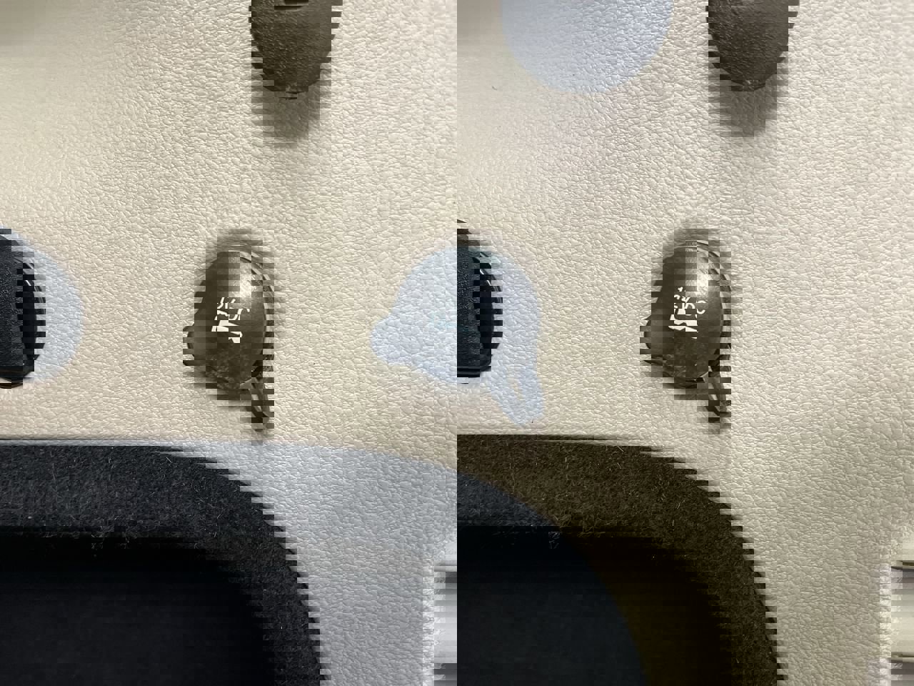 Used 2016 Jeep Grand Cherokee Laredo w/ Quick Order Package 23E image 27