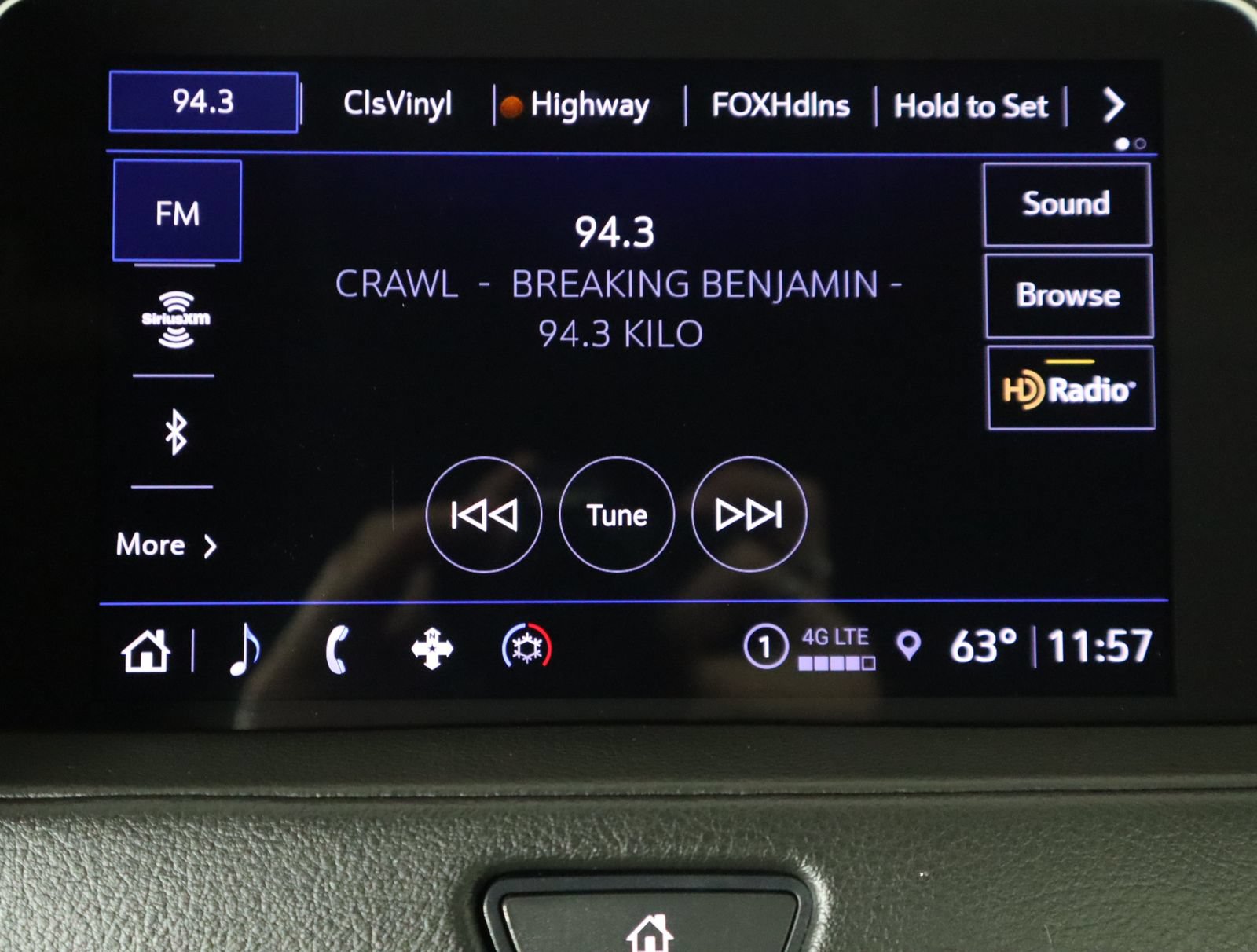 Used 2023 Cadillac XT4 Premium Luxury AWD/4WD image 44