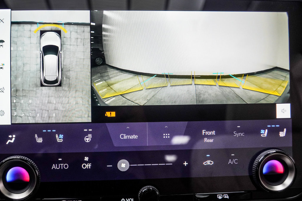 Used 2024 Lexus RX 350 FWD image 29