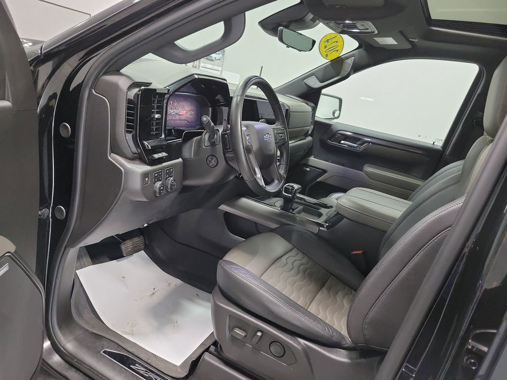 Used 2024 Chevrolet Silverado 1500 ZR2 w/ Technology Package AWD/4WD image 36