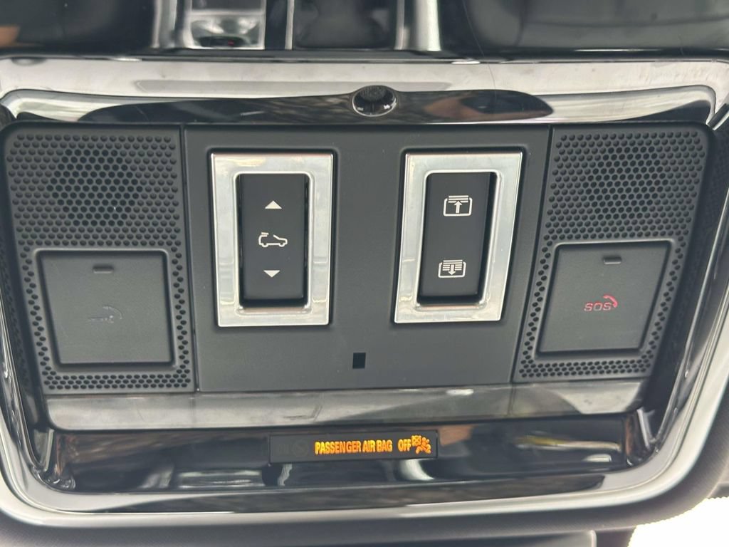 Used 2021 Land Rover Range Rover Sport HST AWD/4WD image 36