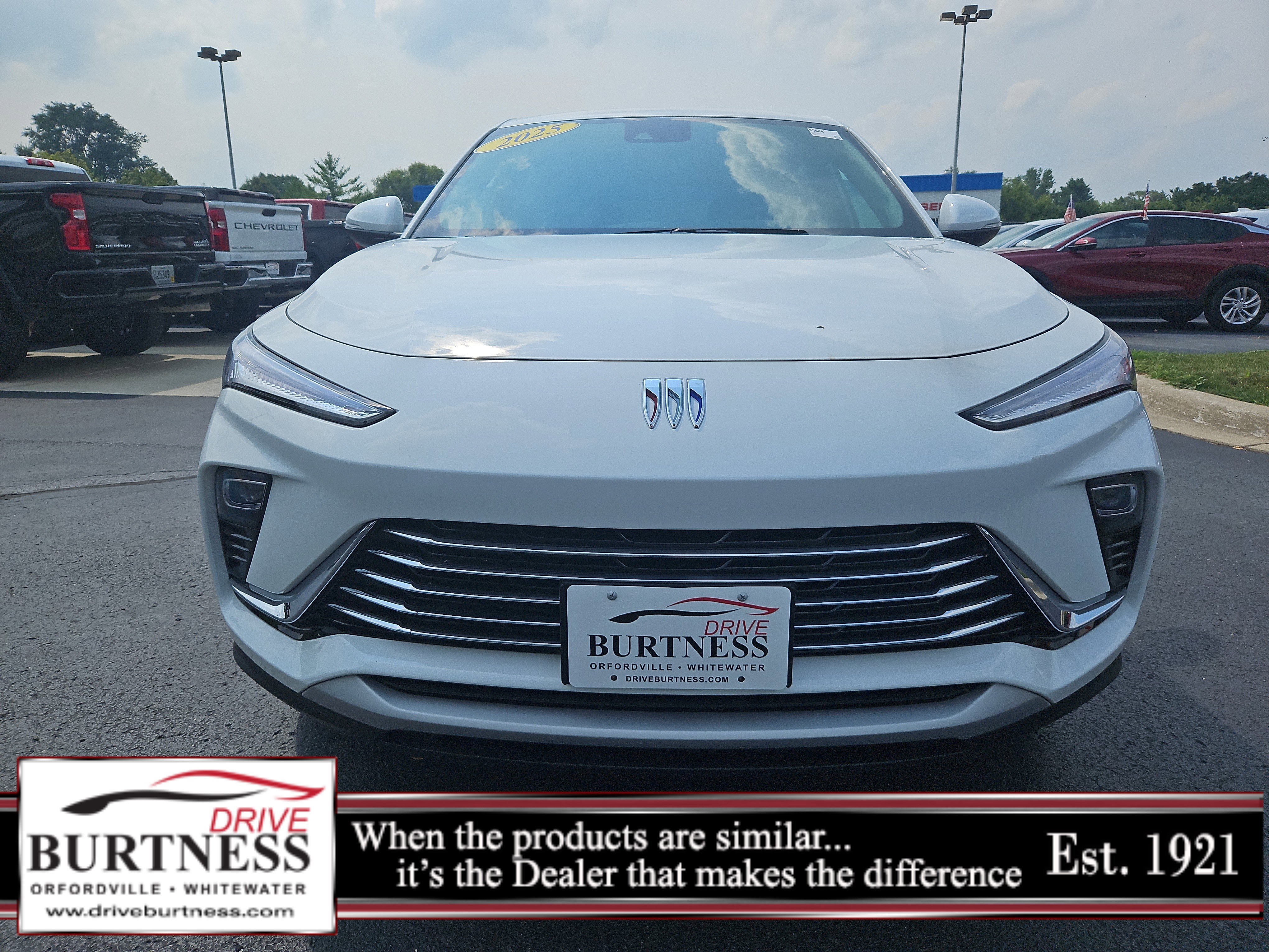 New 2025 Buick Envista Preferred w/ Convenience I Package image 2