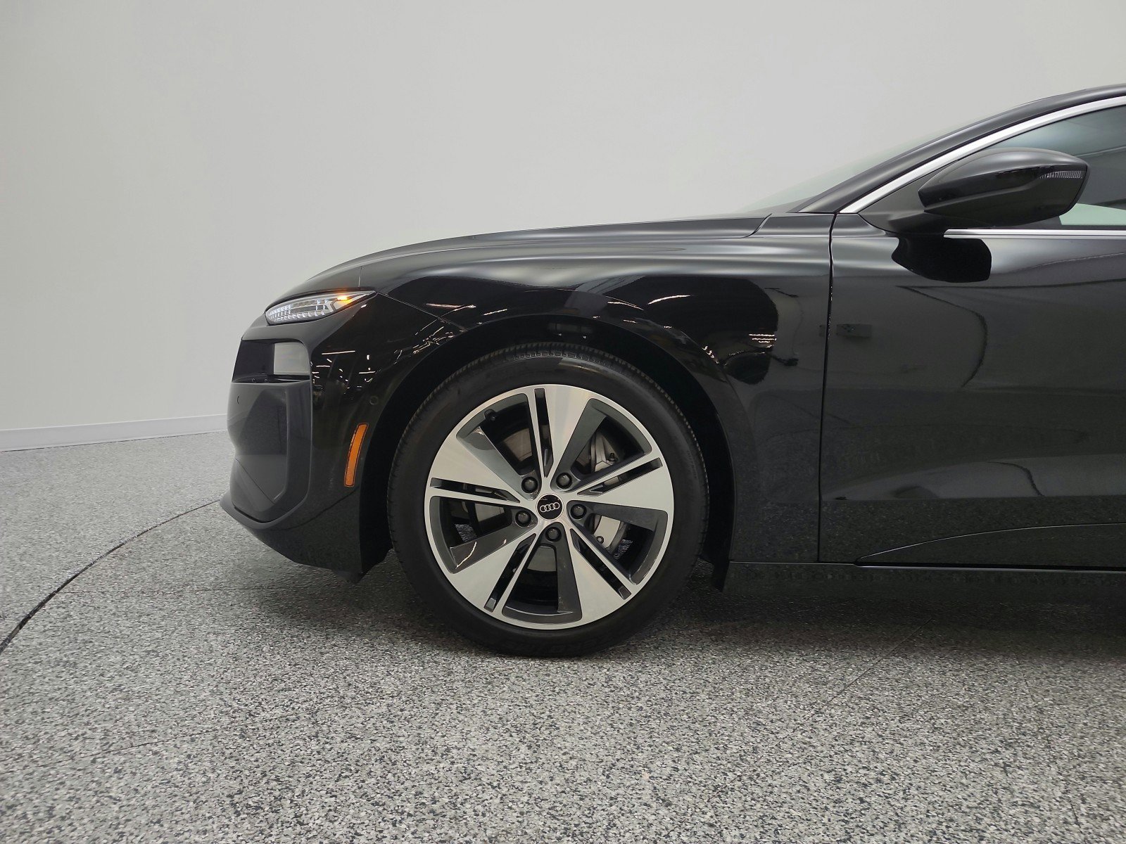 Used 2025 Audi A6 e-tron Premium Plus w/ Premium Plus image 22