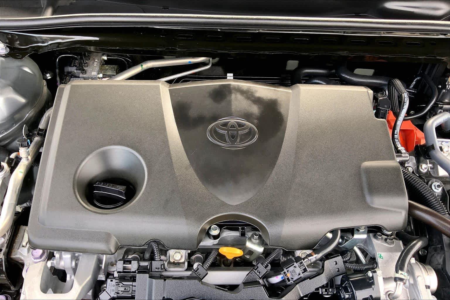 Used 2026 Toyota Camry SE w/ Multimedia Upgrade Package FWD image 32