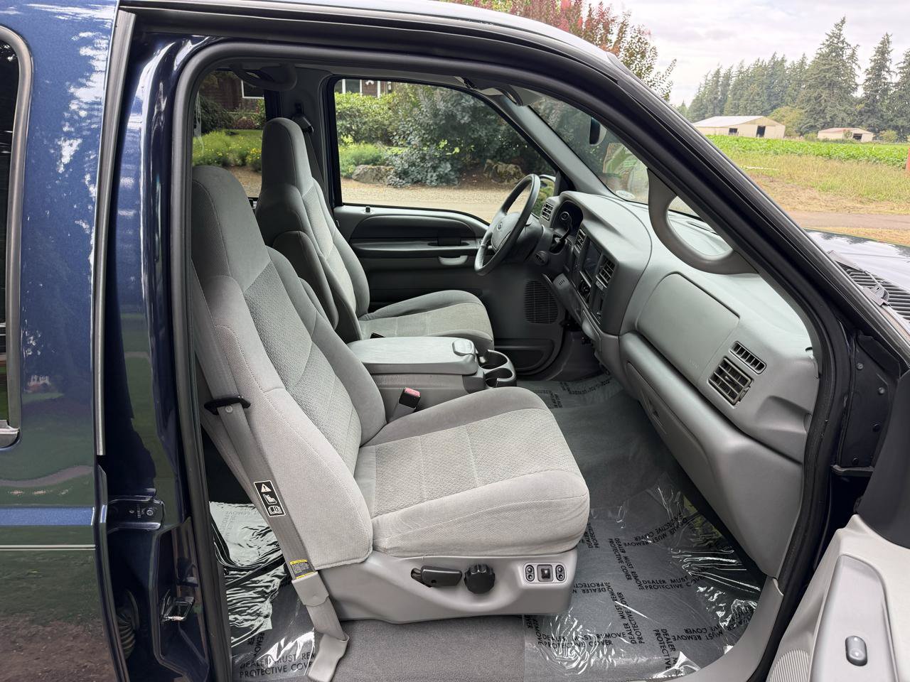 Used 2002 Ford Excursion XLT RWD image 22