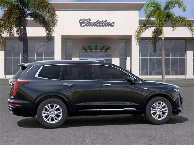 New 2025 Cadillac XT6 Luxury image 5