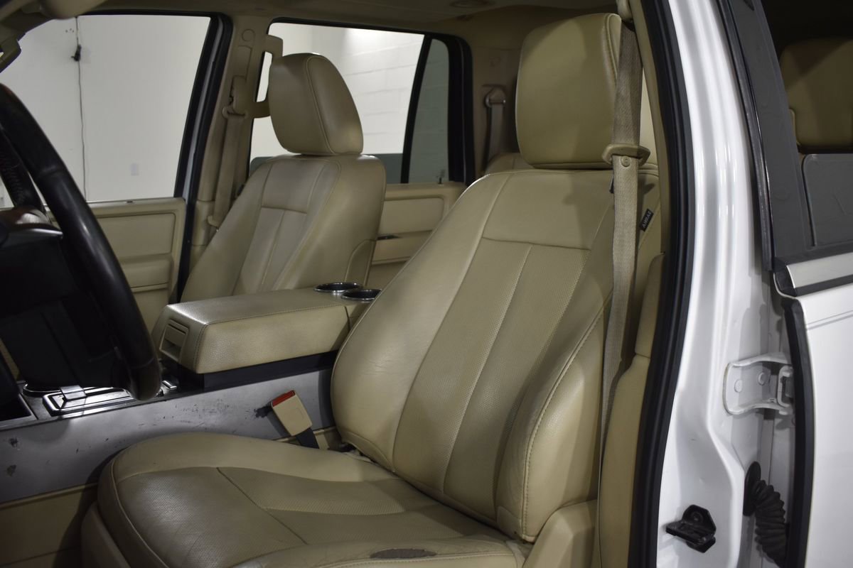 Used 2017 Ford Expedition EL Limited w/ Equipment Group 301A image 12