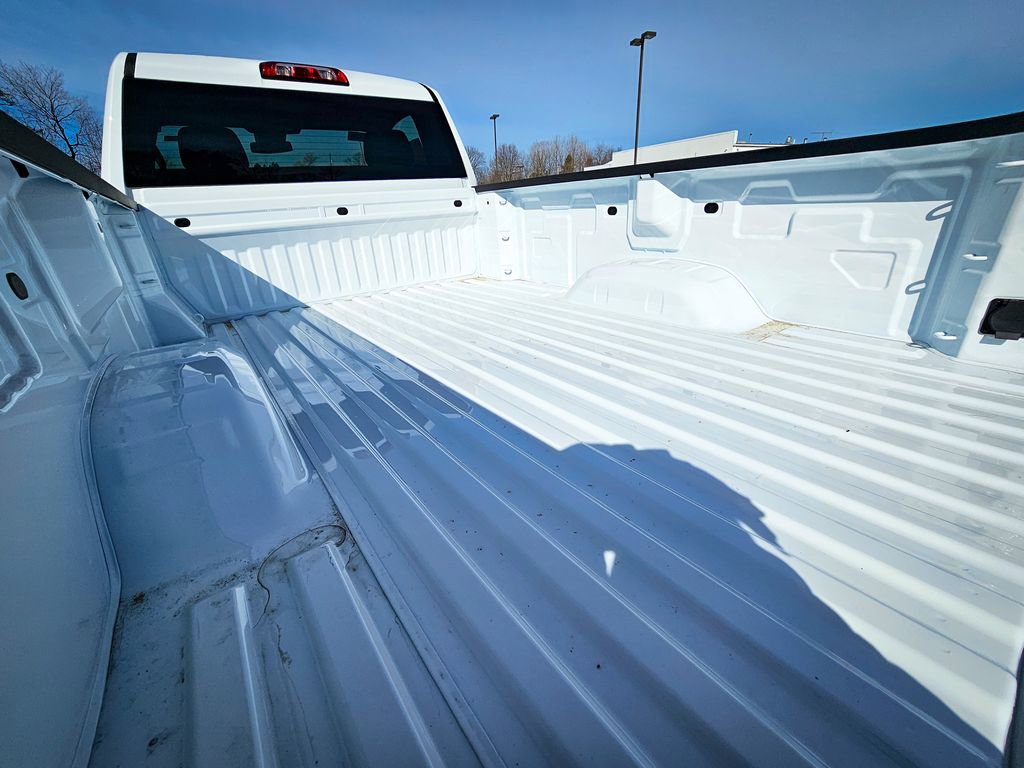 New 2026 GMC Sierra 2500 Pro w/ Convenience Package image 5