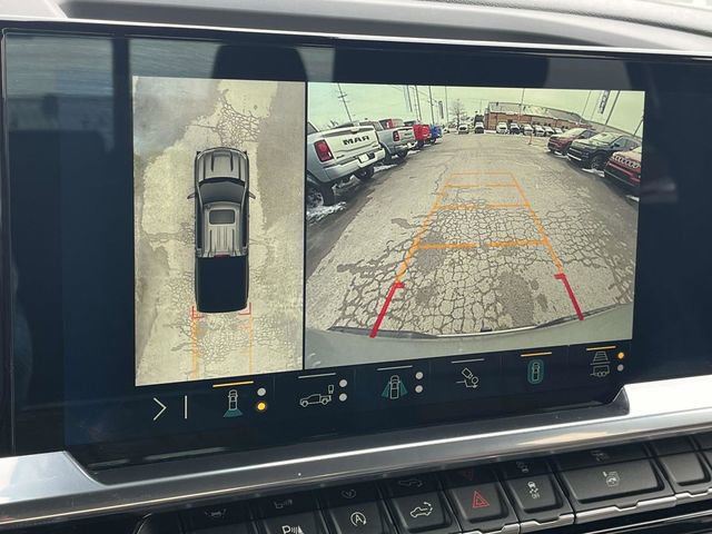 Used 2023 Chevrolet Silverado 1500 High Country w/ High Country Premium Package image 32