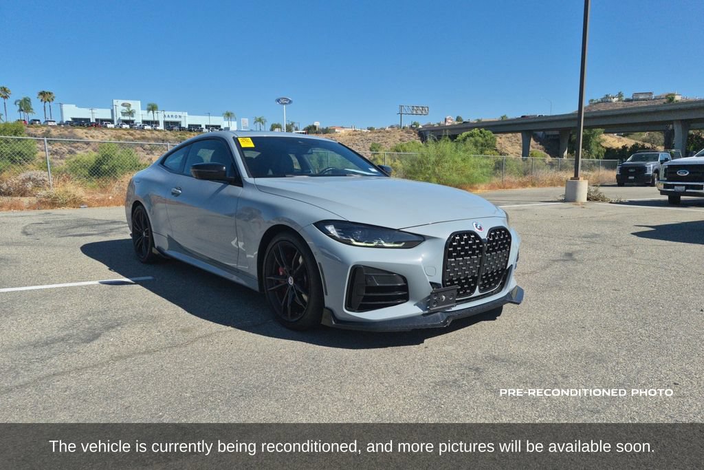 Used 2023 BMW M440i Coupe w/ Premium Package RWD image 3