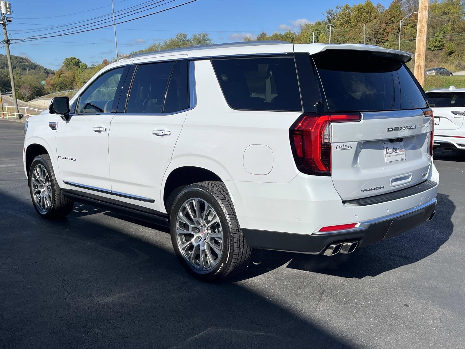 New 2026 GMC Yukon Denali w/ Denali Reserve Package image 6