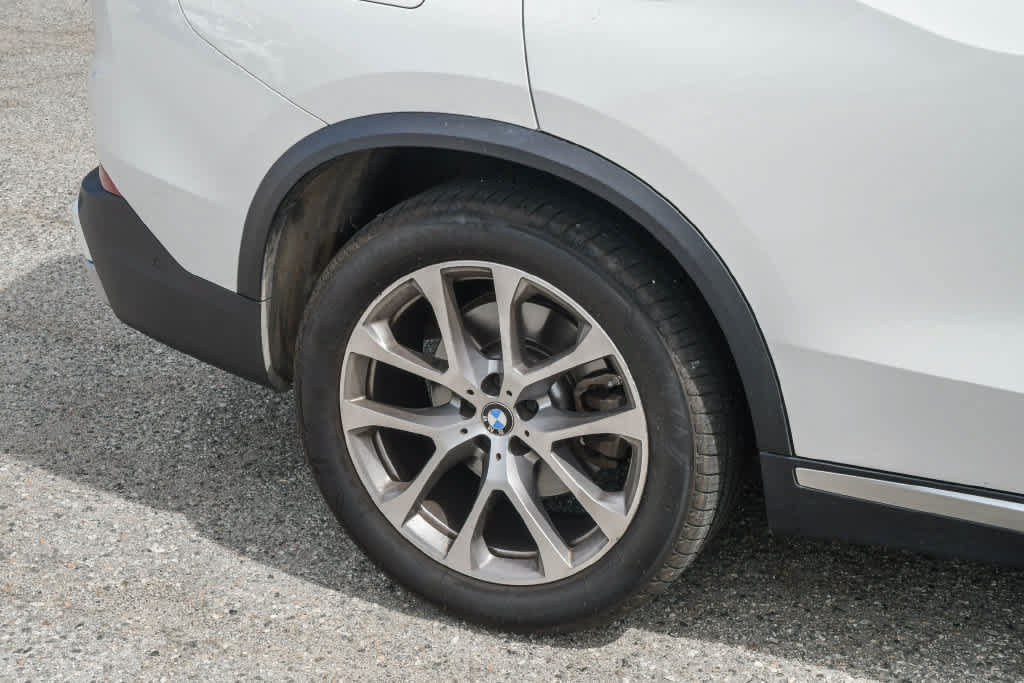 Used 2022 BMW X5 sDrive40i w/ Parking Assistance Package RWD image 10