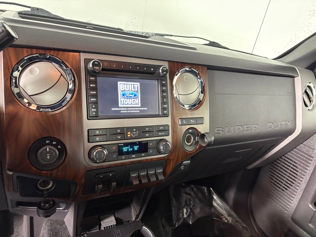 Used 2012 Ford F250 Lariat w/ Lariat Ultimate Pkg AWD/4WD image 17