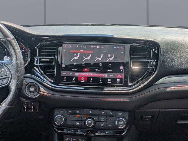 Used 2024 Dodge Durango GT AWD/4WD image 19