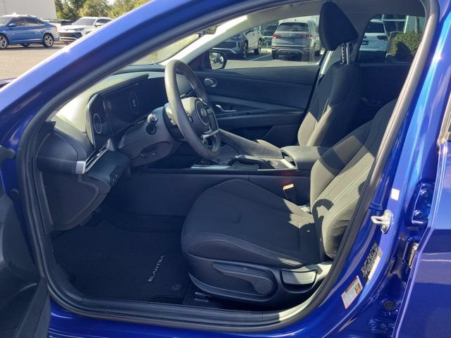 Used 2024 Hyundai Elantra SEL FWD image 14