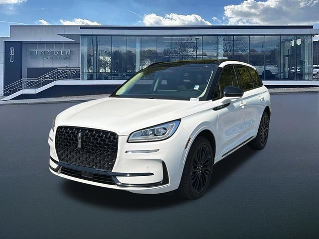 Used 2024 Lincoln Corsair Reserve w/ Equipment Group 201A FWD image 3