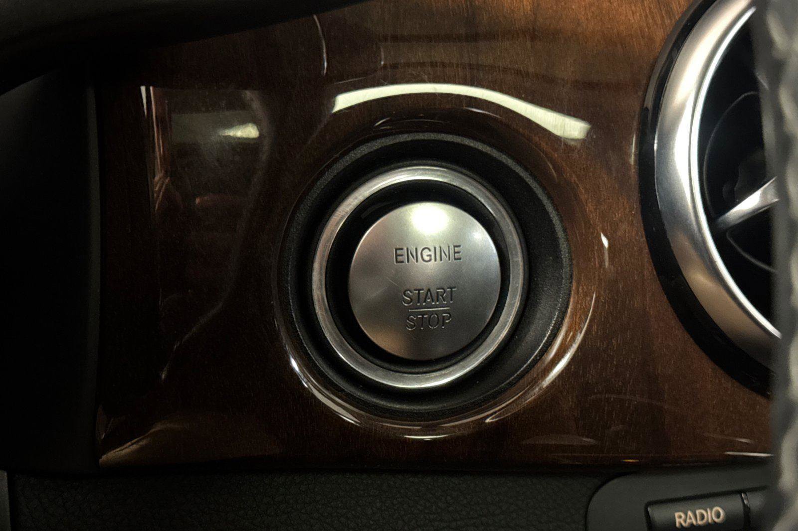 Used 2015 Mercedes-Benz GLK 350 4MATIC image 22