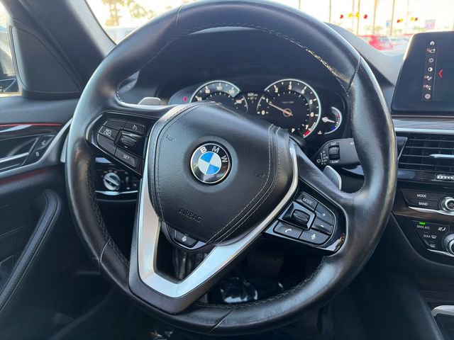Used 2018 BMW 530i RWD image 14