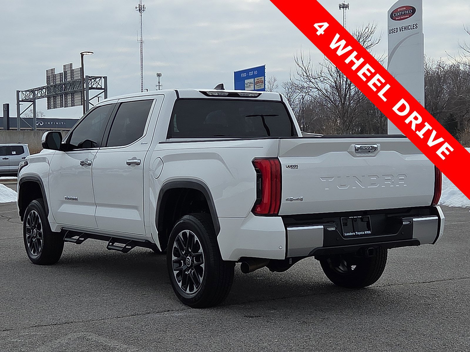 Used 2024 Toyota Tundra Limited w/ Power Package image 4