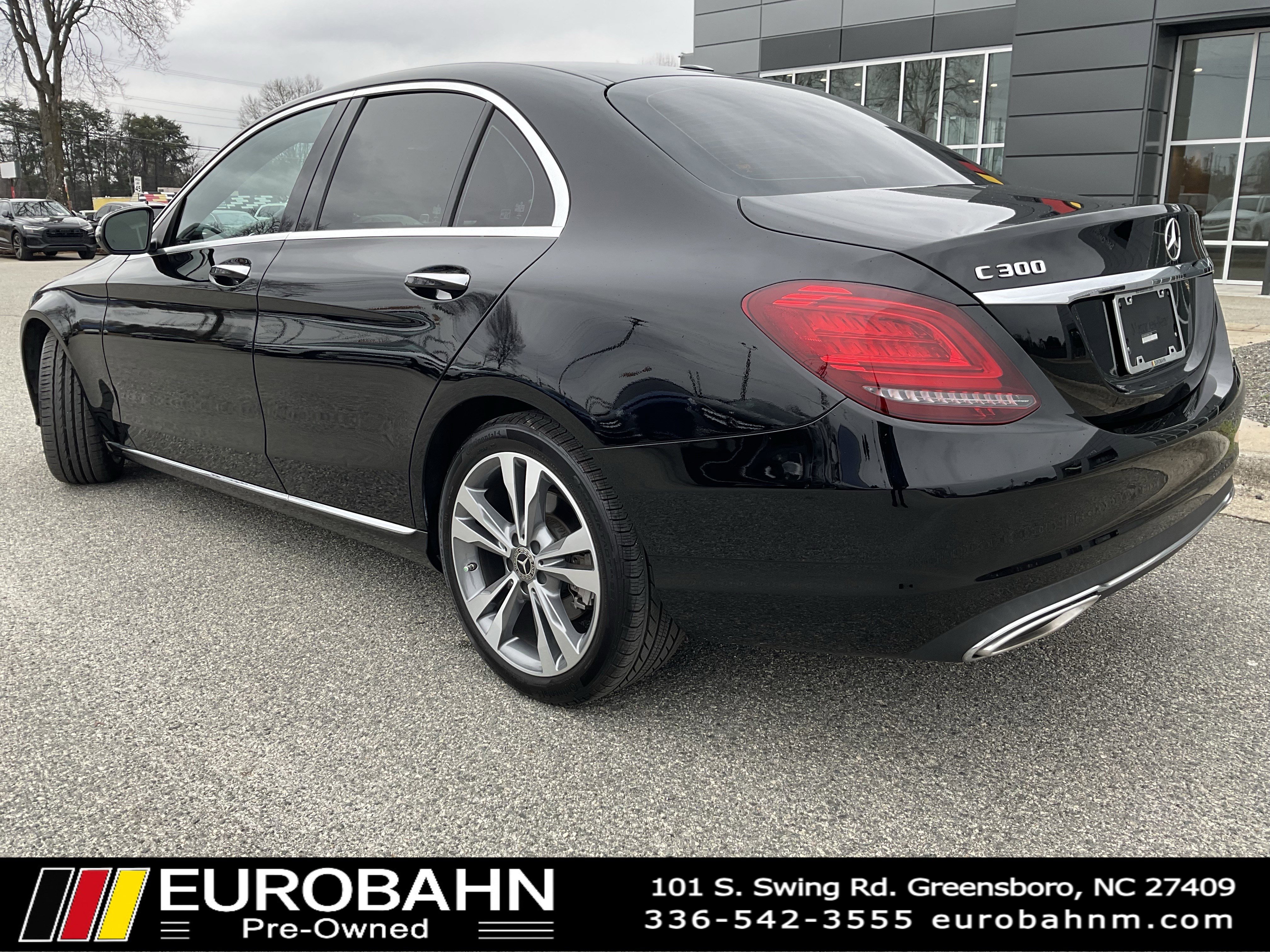 Used 2021 Mercedes-Benz C 300 Sedan w/ Premium Package image 3