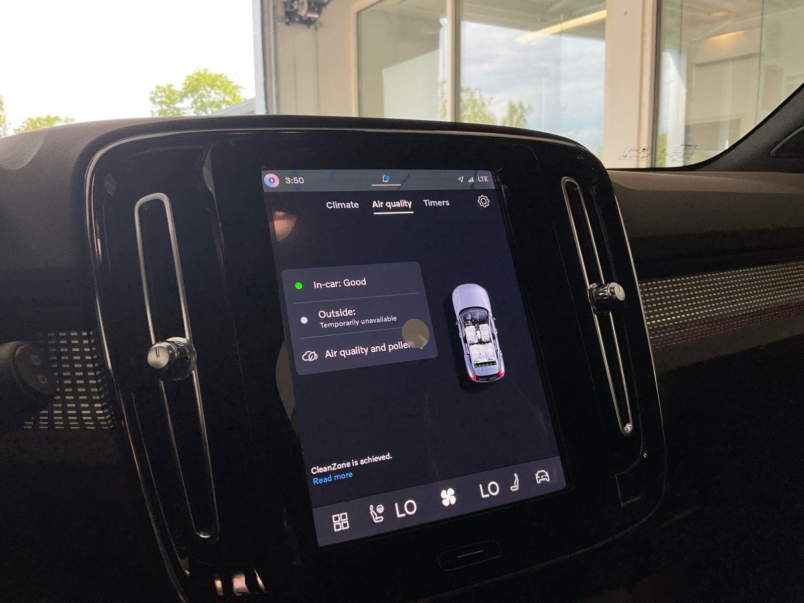 New 2026 Volvo EX40 Ultra AWD/4WD image 24