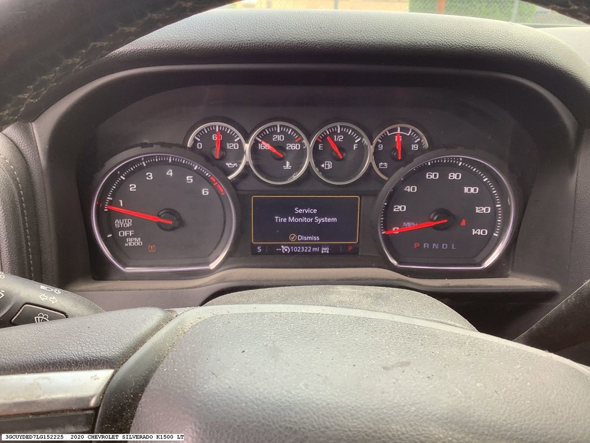 Used 2020 Chevrolet Silverado 1500 LT w/ Texas Edition AWD/4WD image 5