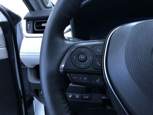 Used 2023 Toyota RAV4 Limited image 25