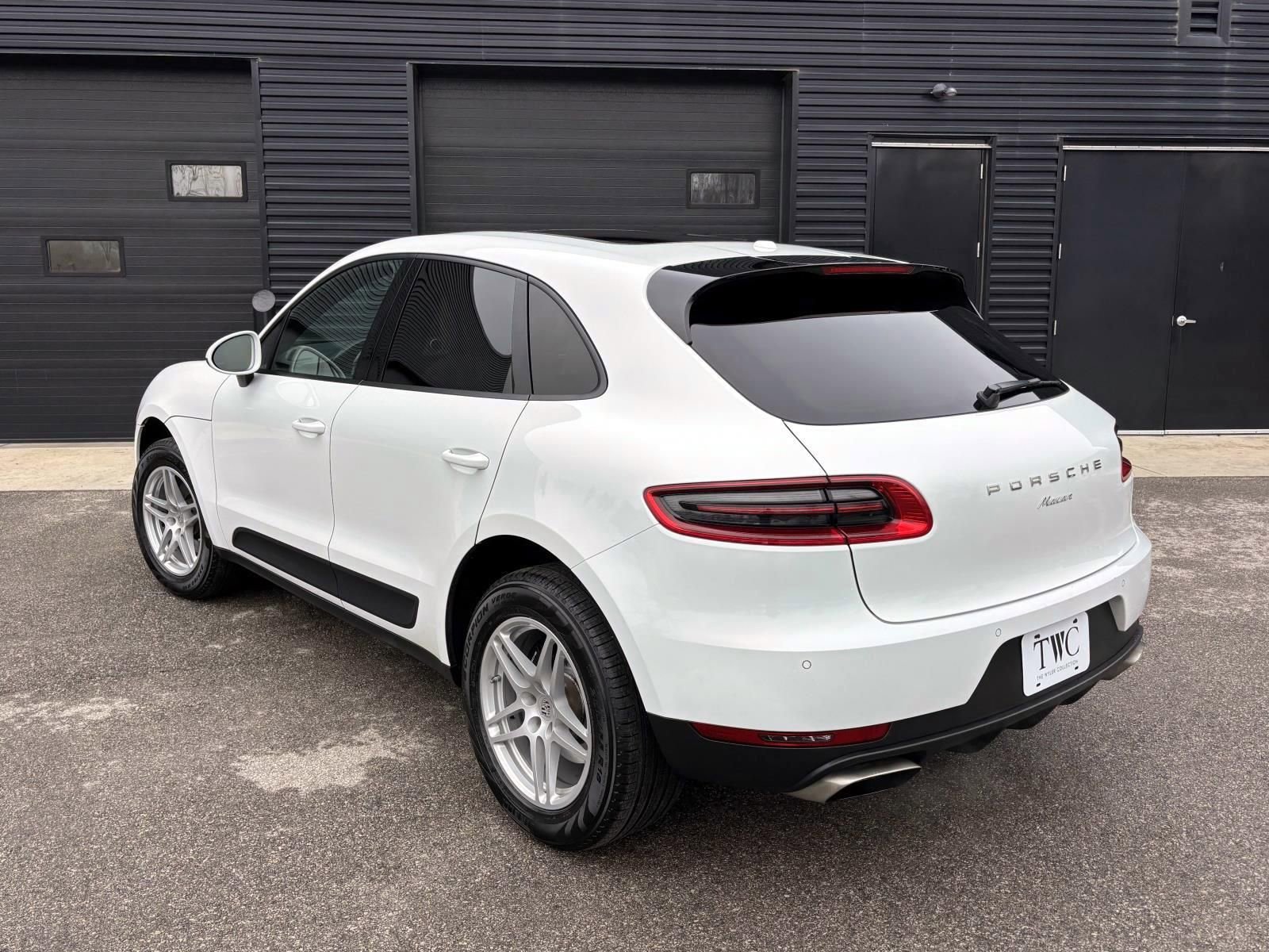 Used 2017 Porsche Macan image 8
