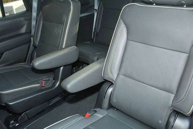 Used 2023 GMC Yukon SLT image 24