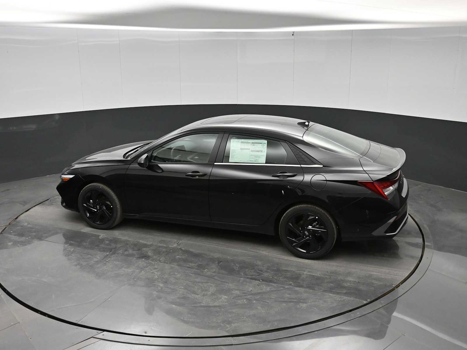 New 2026 Hyundai Elantra SEL Sport FWD image 26