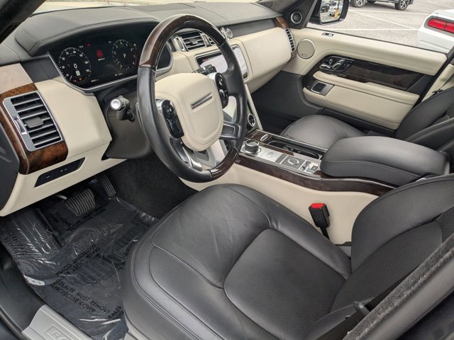 Used 2020 Land Rover Range Rover HSE image 9