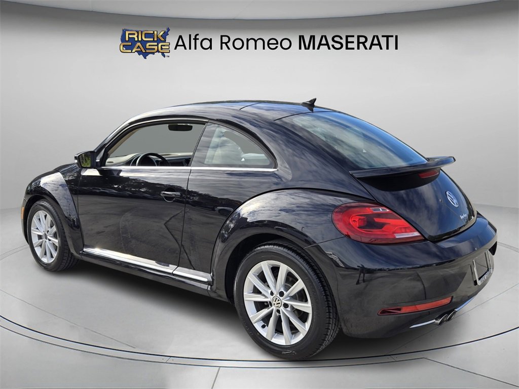 Used 2019 Volkswagen Beetle 2.0T SE image 7