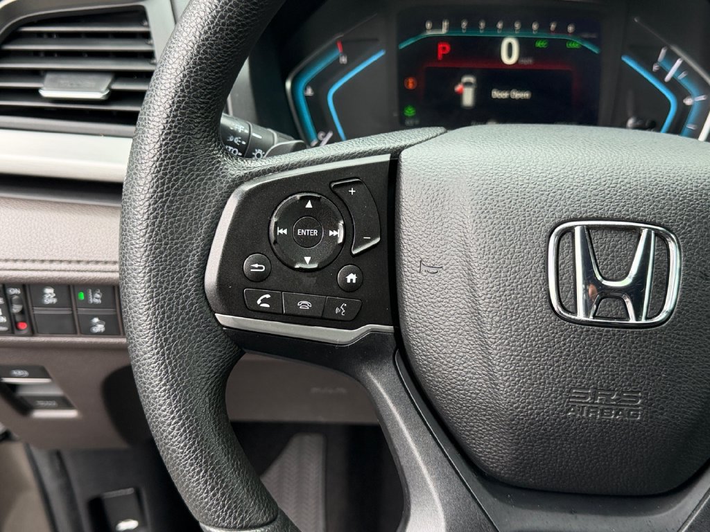 Used 2018 Honda Odyssey EX image 20