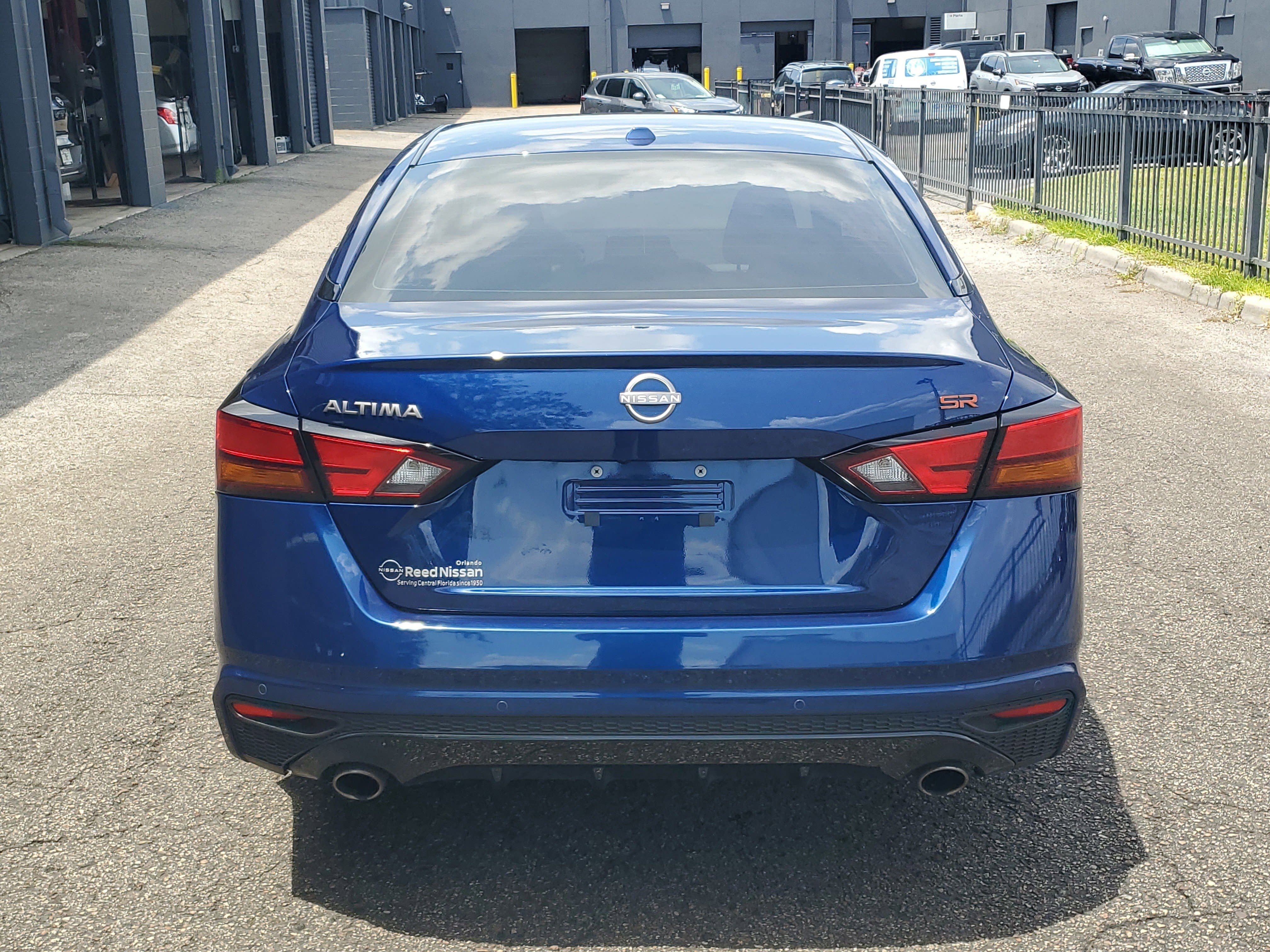 Certified 2024 Nissan Altima 2.5 SR FWD image 5