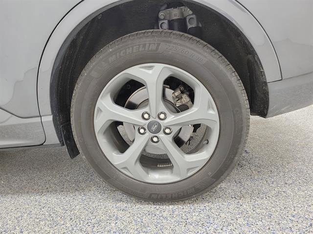 Used 2024 Ford Escape ST-Line w/ Tech Pack #1 AWD/4WD image 5