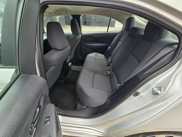 Used 2023 Toyota Corolla LE FWD image 11
