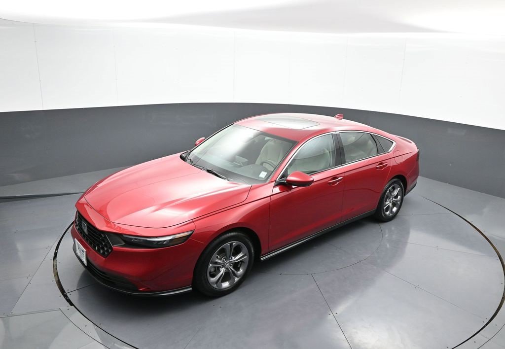 Certified 2024 Honda Accord EX image 34