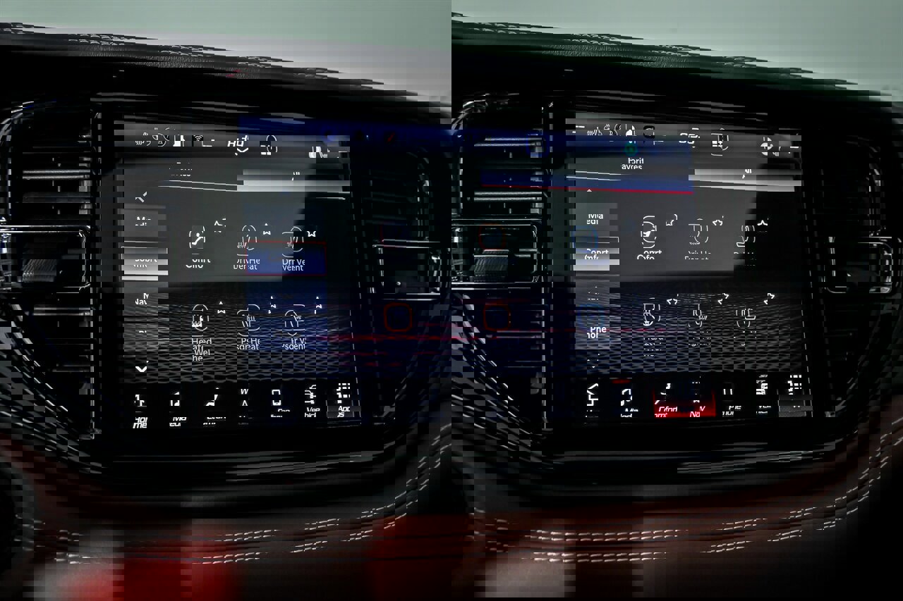 Used 2023 Dodge Durango SRT Hellcat image 34