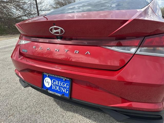 Used 2023 Hyundai Elantra SEL image 14