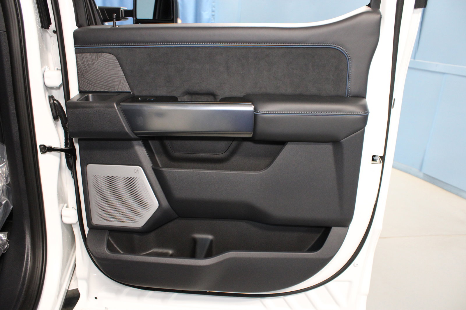 New 2025 Ford F250 Platinum image 25