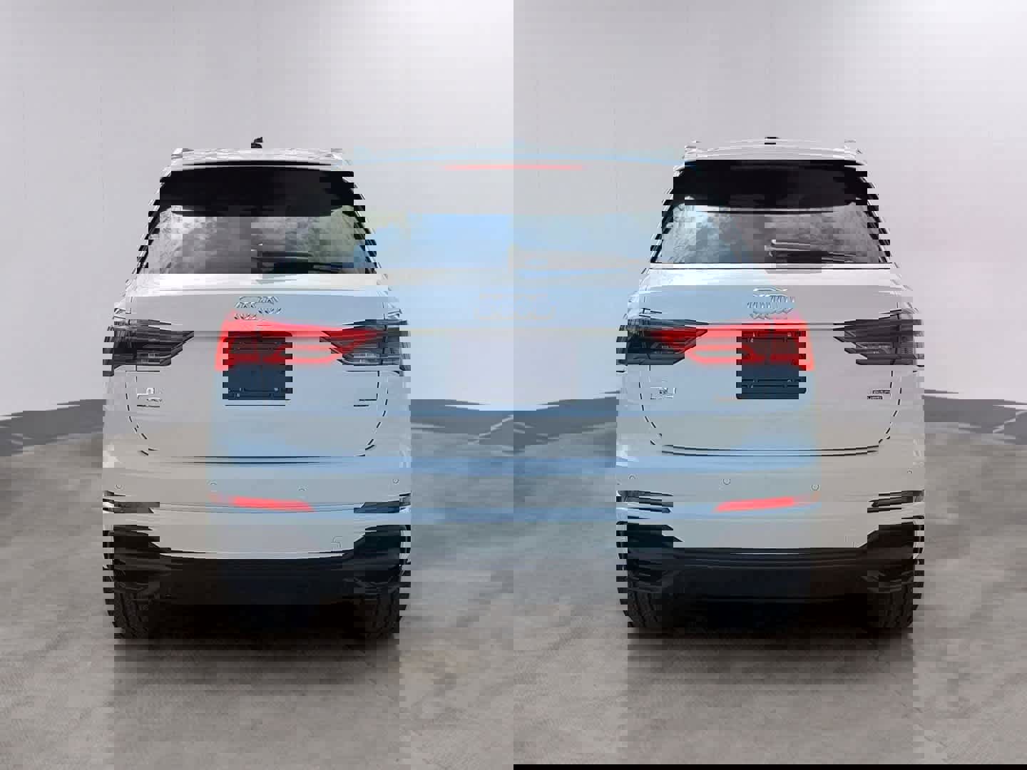 Used 2023 Audi Q3 2.0T Premium AWD/4WD image 6